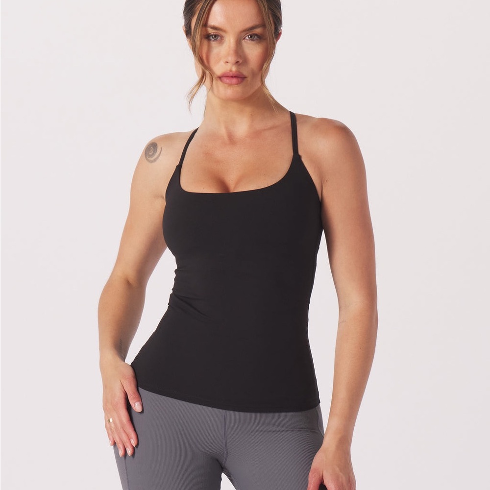 GYLDER PURE TANK built-in shelf bra a distinct skinny-strapped racerback design